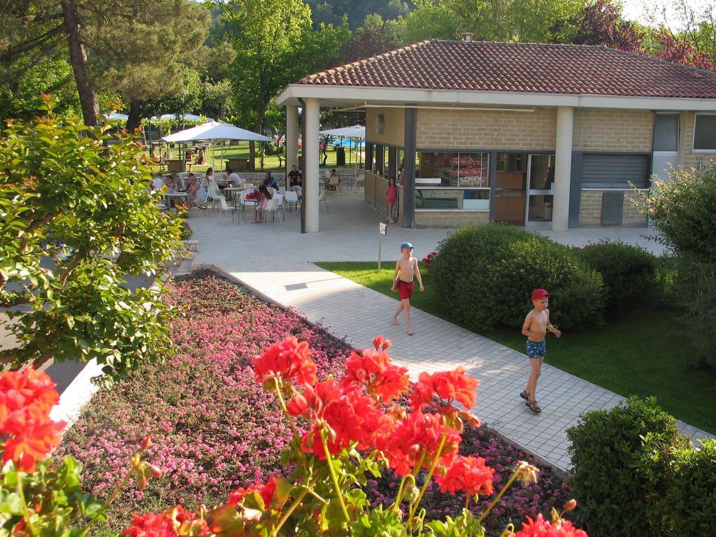 فندق Parco Delle Piscine سارتيانو المظهر الخارجي الصورة
