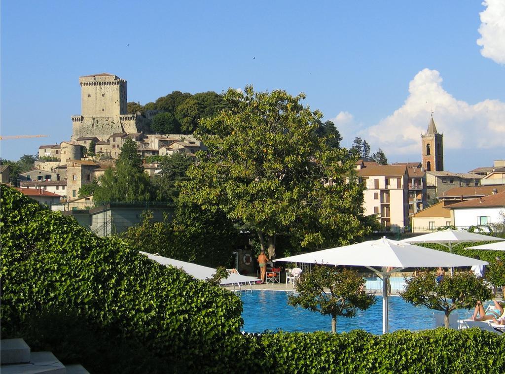 فندق Parco Delle Piscine سارتيانو المظهر الخارجي الصورة